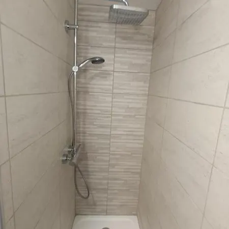 De La Bichette Бес-э-Сент-Анастез